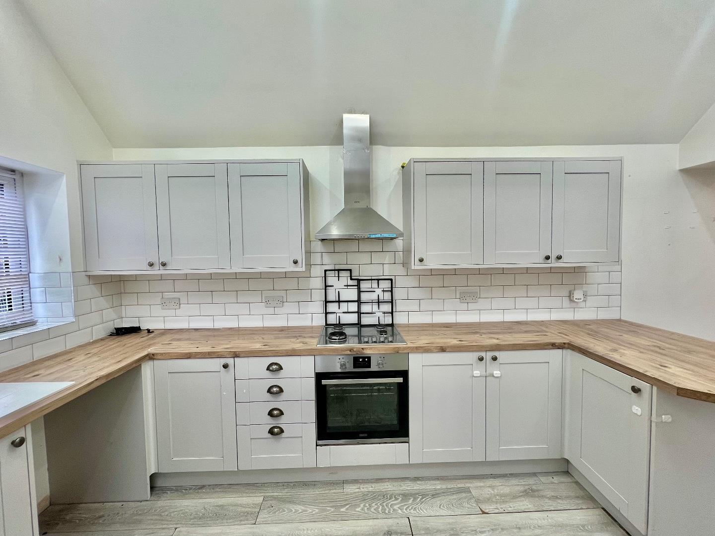 Sunnyside Roads, Bridgend County Borough, CF31 4AF